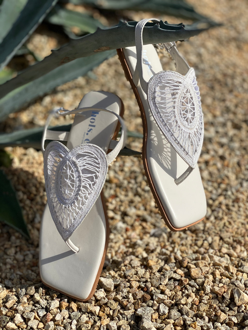 Metiers-du-Coeur Sandal by hols.e